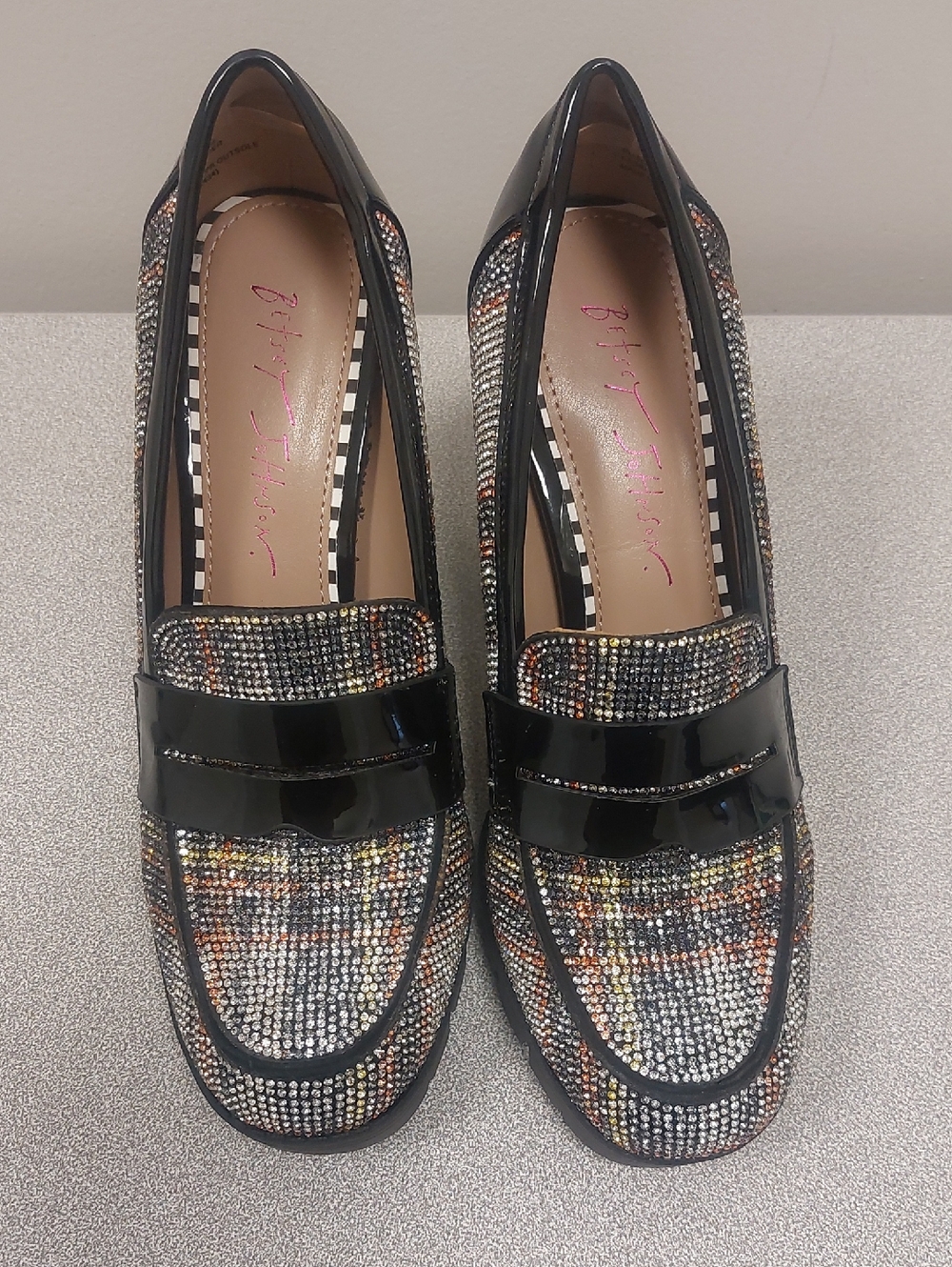 Betsey Johnson Adelyn White Plaid Multi Rhinestone Platform Pumps Sz 8 - Picture 7 of 17